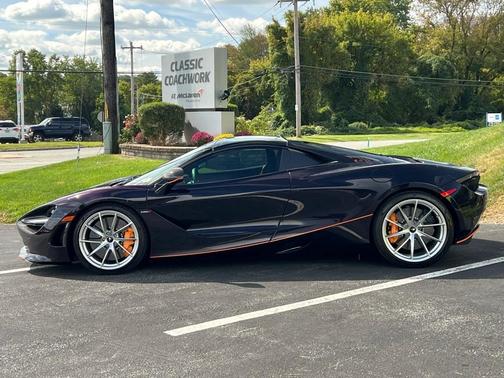 2021 McLaren 720S Performance