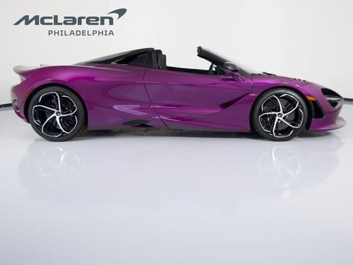 2026 McLaren 750S Base
