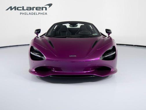 2026 McLaren 750S Base