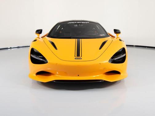 Papaya Spark 2025 McLaren 750S Base