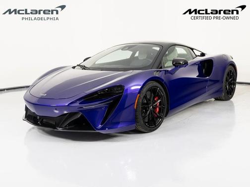 2023 McLaren Artura Vision