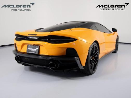 2023 McLaren GT Base