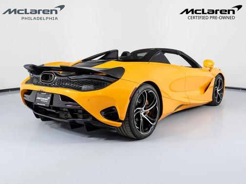 2024 McLaren 750S Base