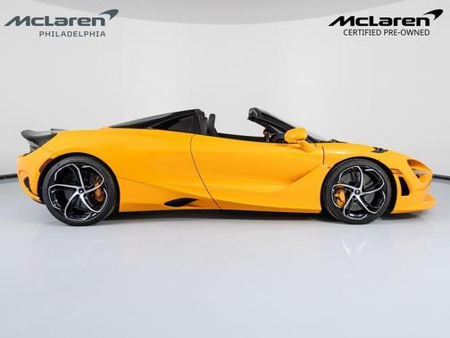 2024 McLaren 750S Base