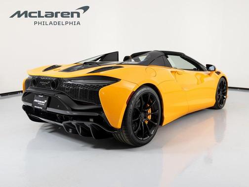 2025 McLaren Artura Vision