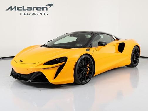 2025 McLaren Artura Vision