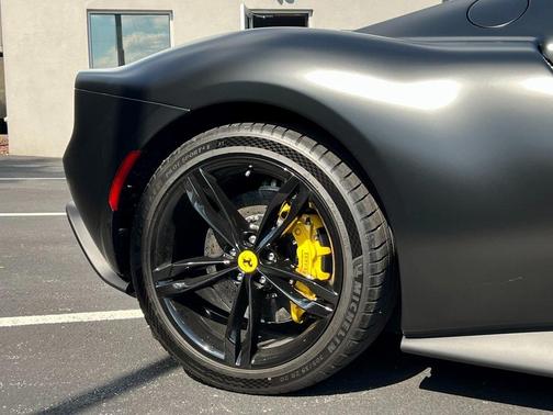 2024 Ferrari 296 GTB Base