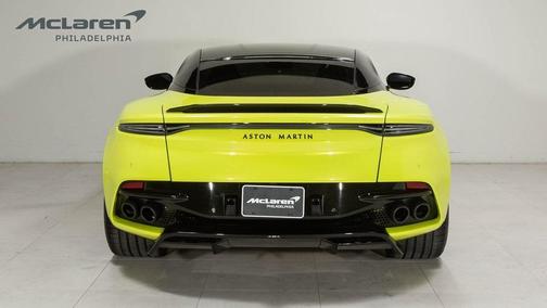 2022 Aston Martin DBS Superleggera