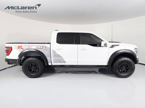 Oxford White 2023 Ford F-150 Raptor