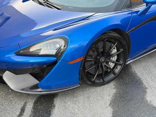 2018 McLaren 570S Spider