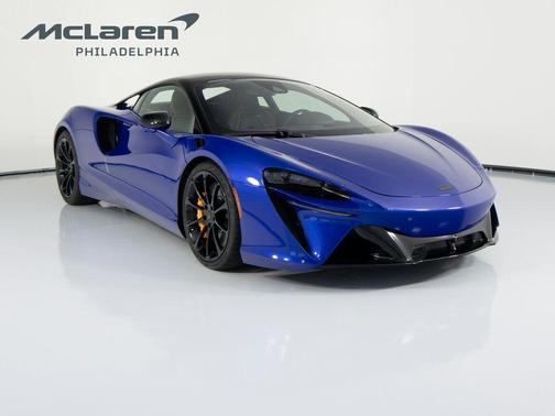 2026 McLaren Artura 