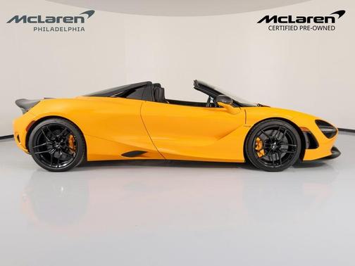 2024 McLaren 750S Base