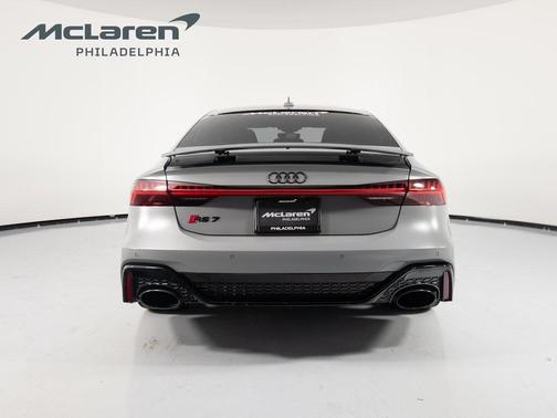 2022 Audi RS 7 4.0T quattro