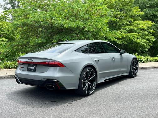 2022 Audi RS 7 4.0T quattro