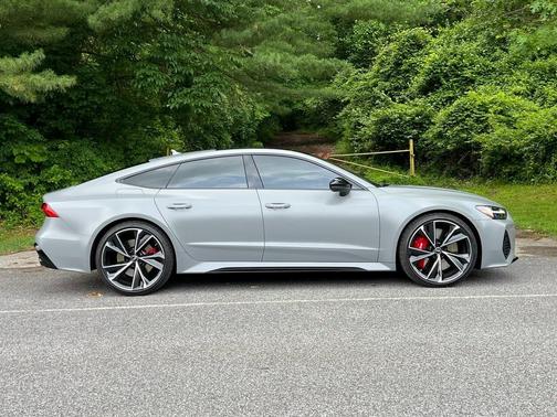 2022 Audi RS 7 4.0T quattro