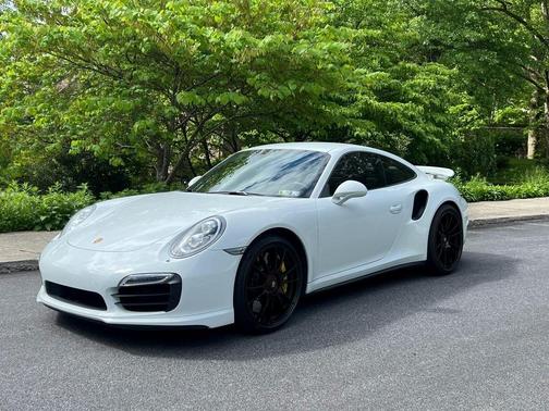 2014 Porsche 911 Turbo S