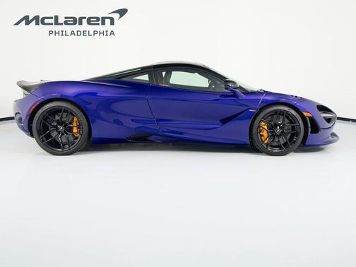 2025 McLaren 750S Base