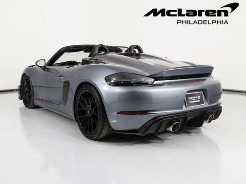 2024 Porsche 718 Spyder RS