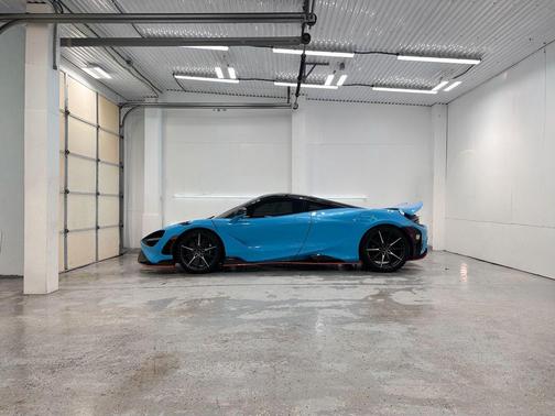 2021 McLaren 765LT Base