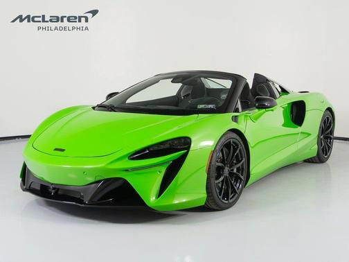 2025 McLaren Artura Performance