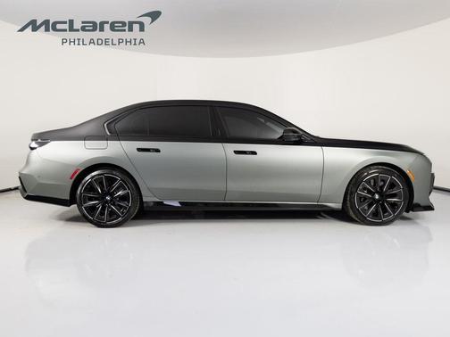 2023 BMW 760 760i xDrive