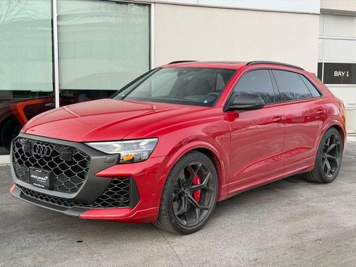 2025 Audi RS Q8 4.0T quattro