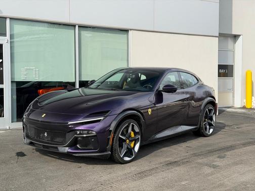 2025 Ferrari Purosangue Base