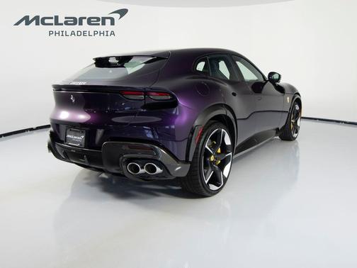 2025 Ferrari Purosangue Base