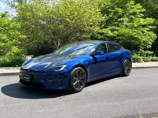 2023 Tesla Model S Plaid