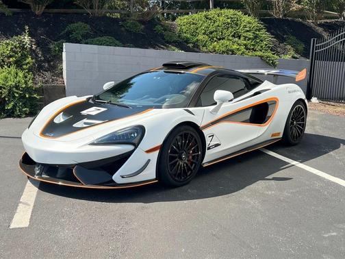 2020 McLaren 620R