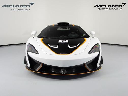 2020 McLaren 620R 