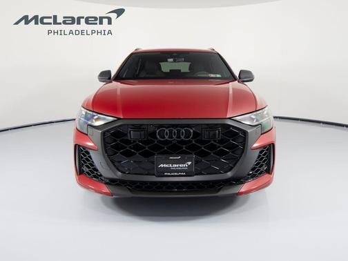 Chili Red Metallic 2025 Audi RS Q8 4.0T quattro