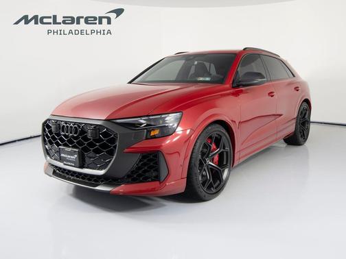 Chili Red Metallic 2025 Audi RS Q8 4.0T quattro
