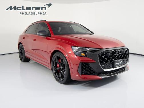 Chili Red Metallic 2025 Audi RS Q8 4.0T quattro