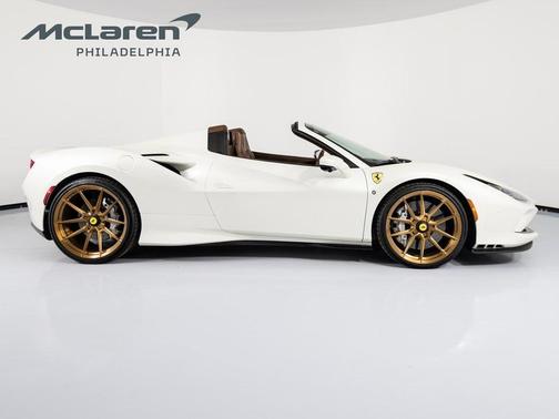 2022 Ferrari F8 Spider Base