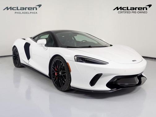 2022 McLaren GT Base