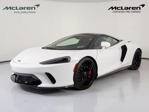 2022 McLaren GT Base