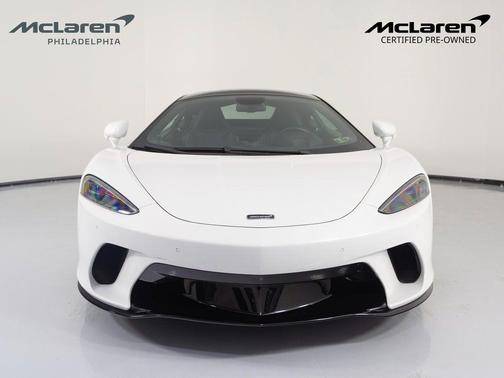 2022 McLaren GT Base