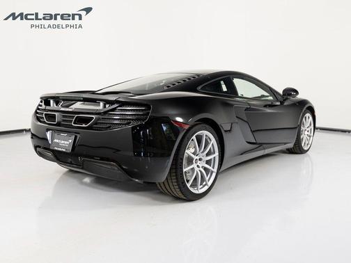 2012 McLaren MP4-12C Coupe
