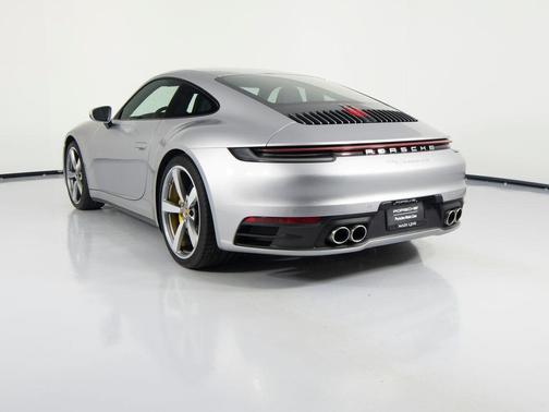 GT Silver Metallic 2020 Porsche 911 Carrera 4S