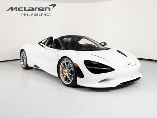 2025 McLaren 750S Base