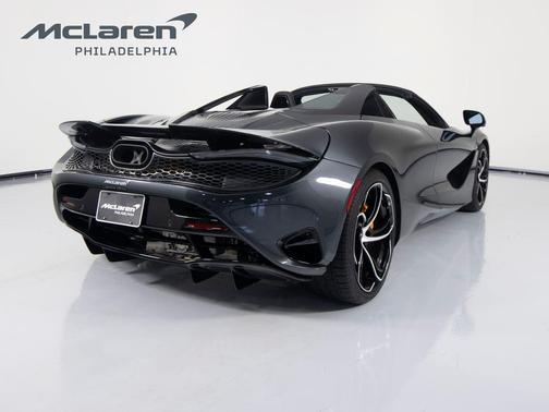 PLATEAUX 2027 McLaren 750S SPIDER