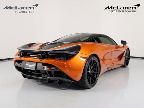 Azores 2019 McLaren 720S