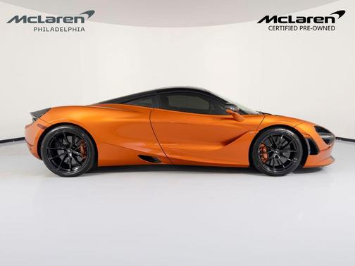 Azores 2019 McLaren 720S