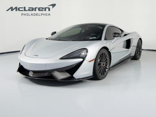 2017 McLaren 570GT Base