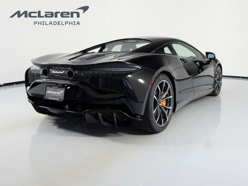 Onyx Black 2026 McLaren Artura Vision