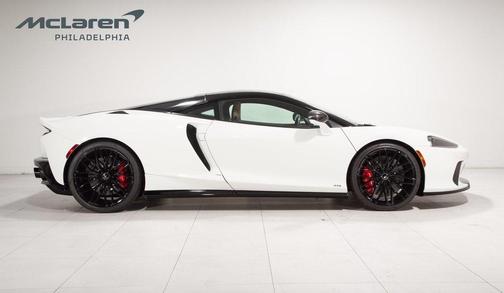 2025 McLaren GTS TECHLUX