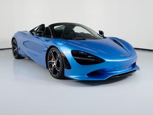 2026 McLaren 750S Base