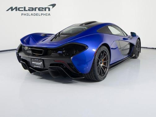 2015 McLaren P1 Plug-In Hybrid