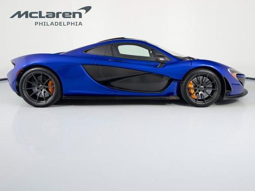 2015 McLaren P1 Plug-In Hybrid